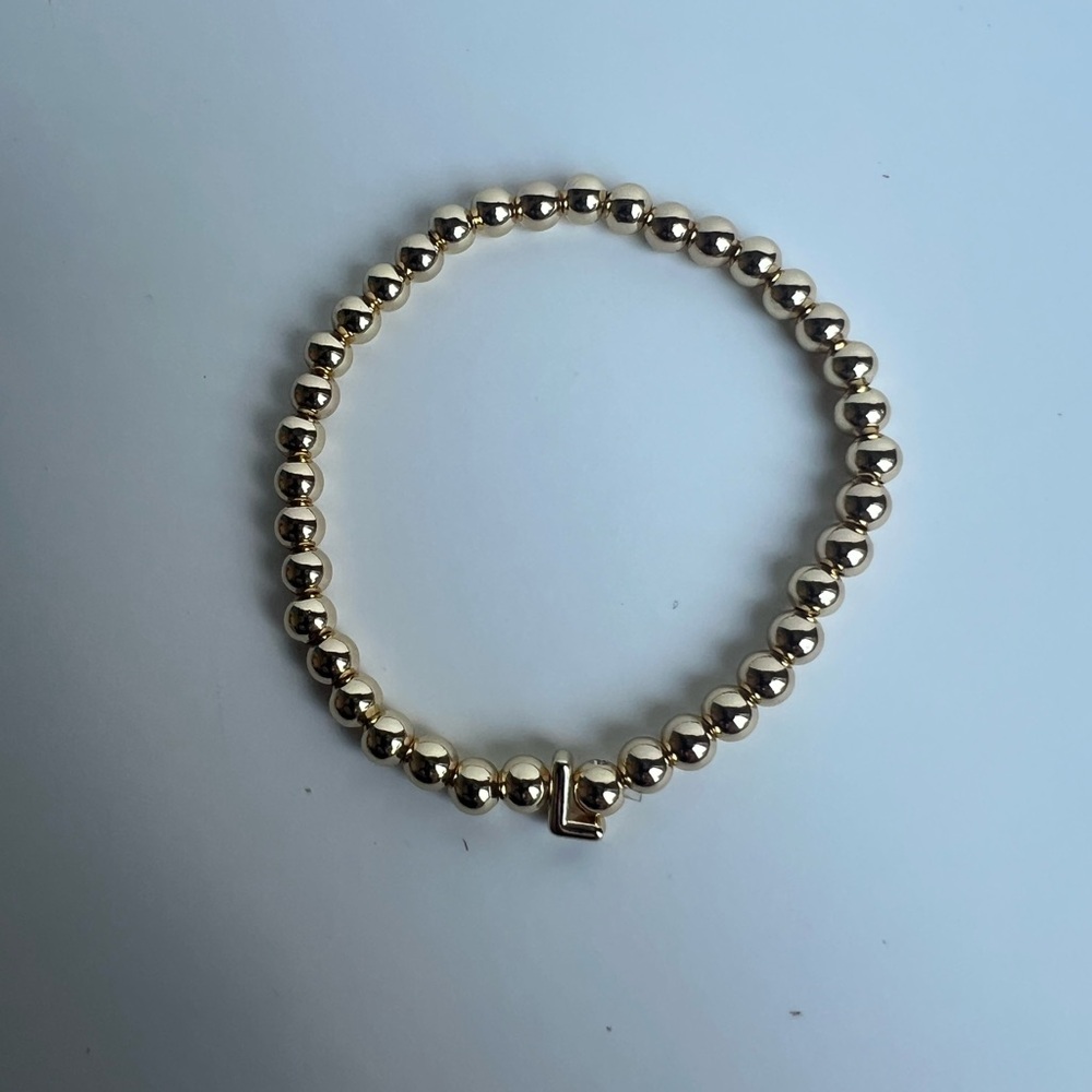 Elegant Gold Beaded Bracelet